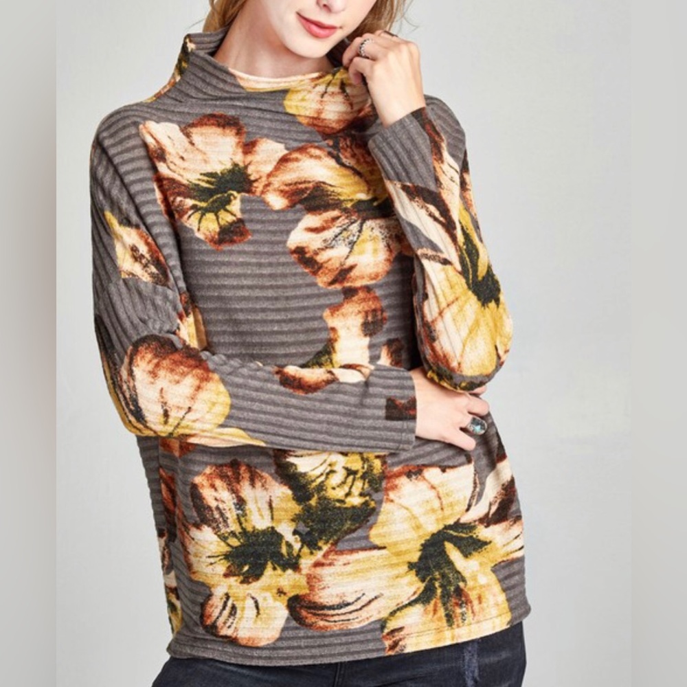 Beautiful floral sweater. Multiple sizes